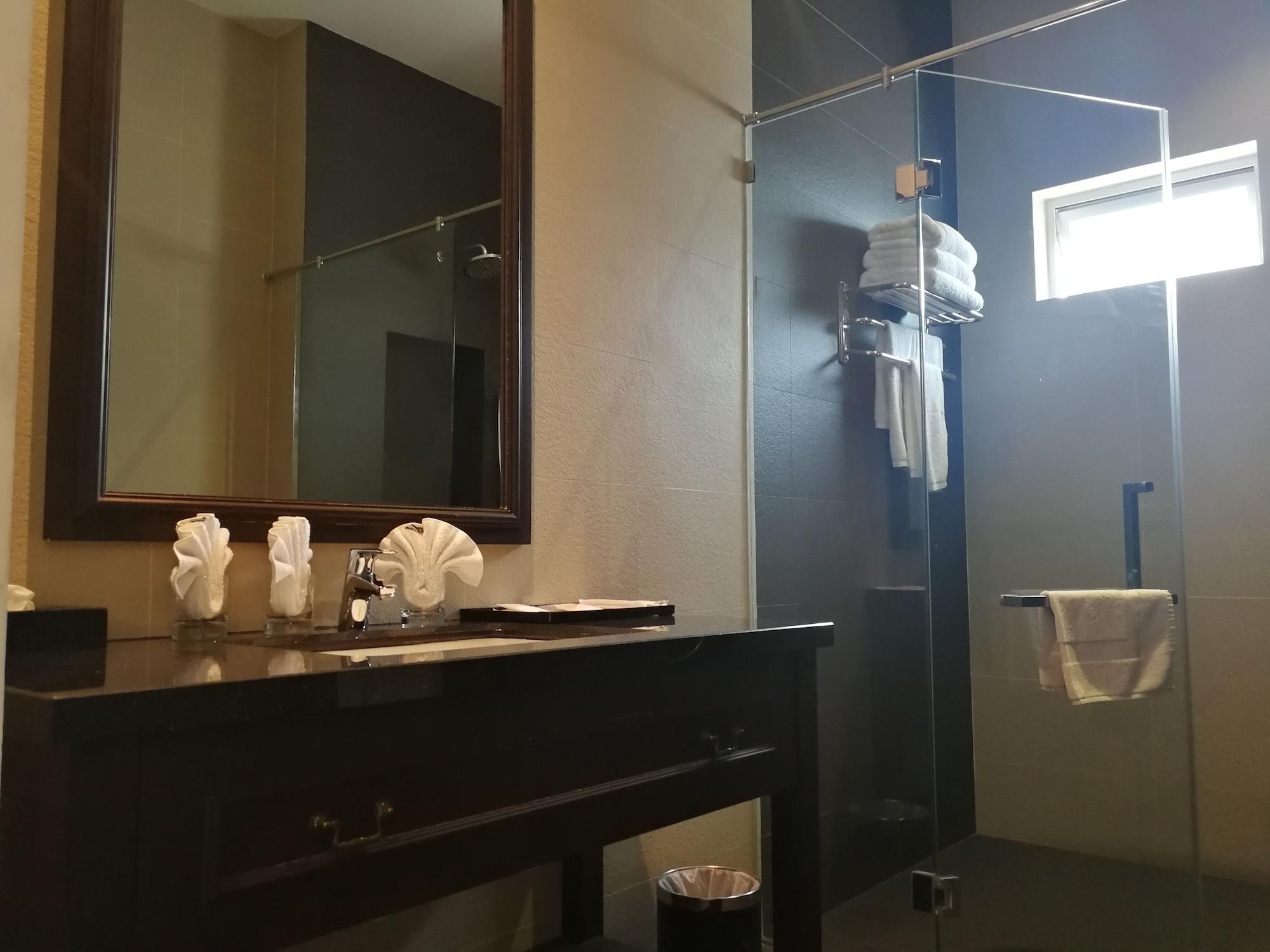 Casa Bianca Hotel Keluang Luaran gambar