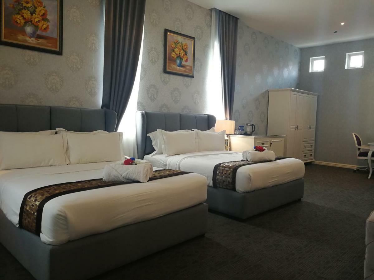 Casa Bianca Hotel Keluang Luaran gambar
